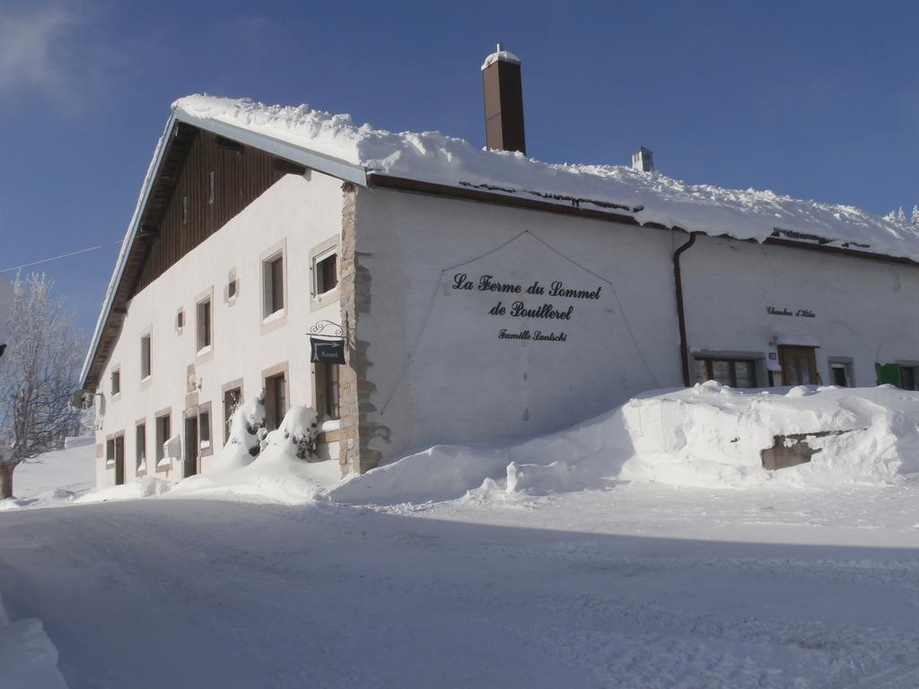 B&B La Ferme De Pouillerel La Chaux De Fonds Exterior foto